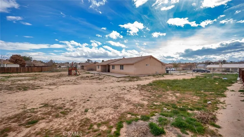15987 Barranca Way, Victorville, California 92394