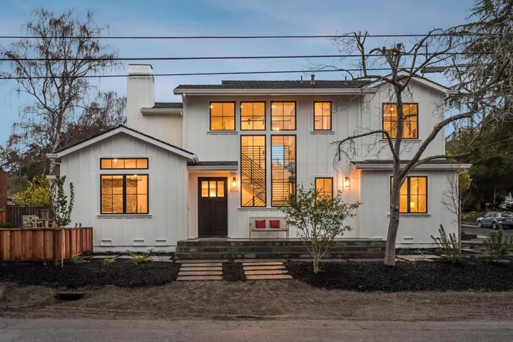 931 Cloud Avenue, Menlo Park, California 94025