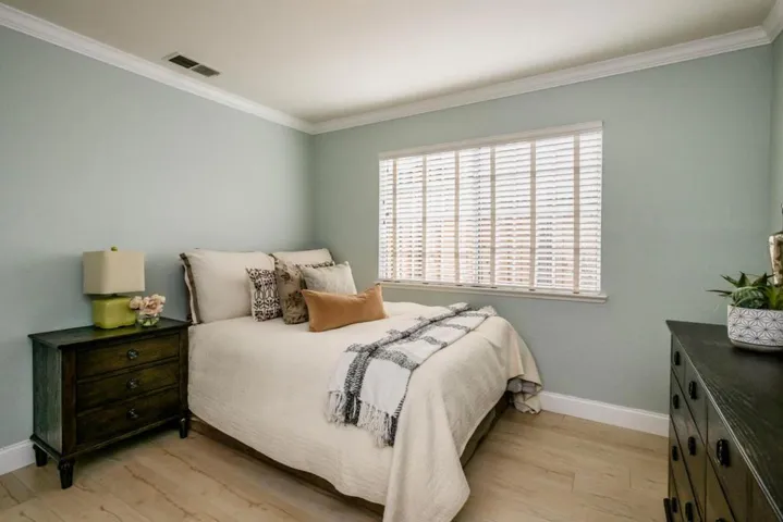 3155 Los Prados Street, San Mateo, California 94403