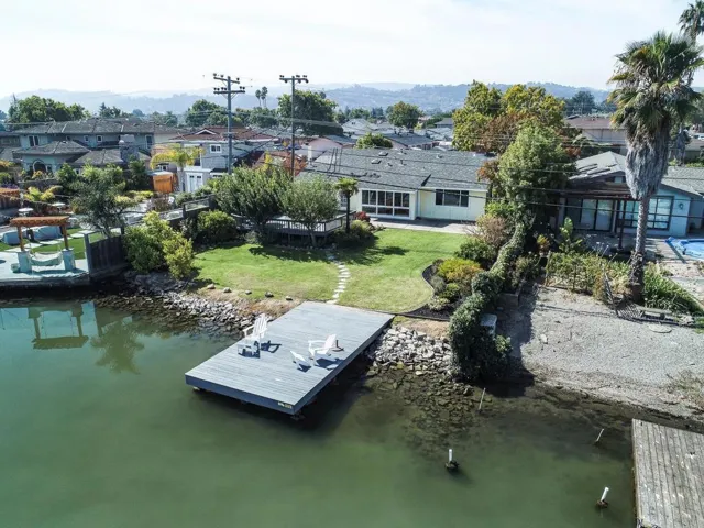 3155 Los Prados Street, San Mateo, California 94403