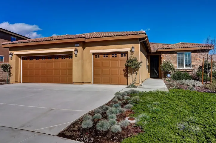 6950 Ellicott Court, Jurupa Valley, California 91752