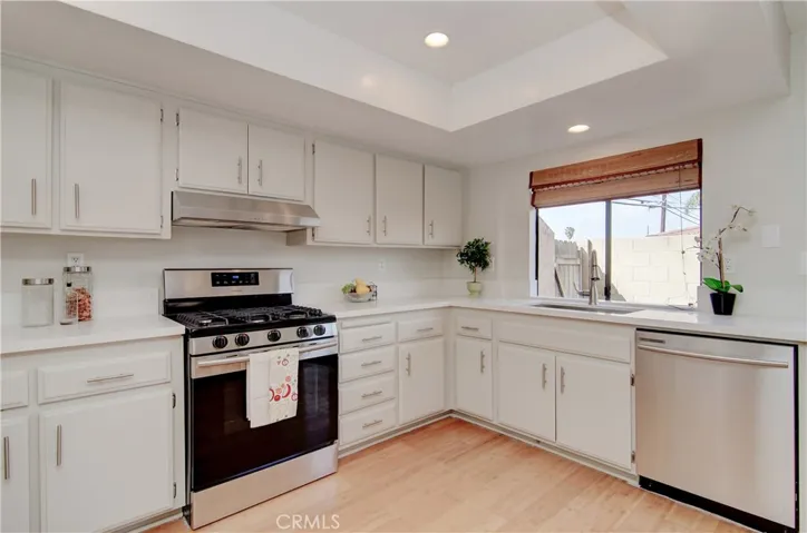 Brand new stainless appliances, quartz counters and LED lighting.