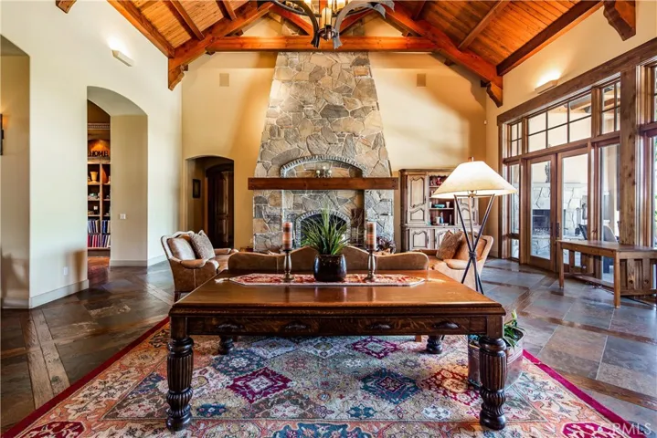 470 Piedra Court, San Luis Obispo, California 93401