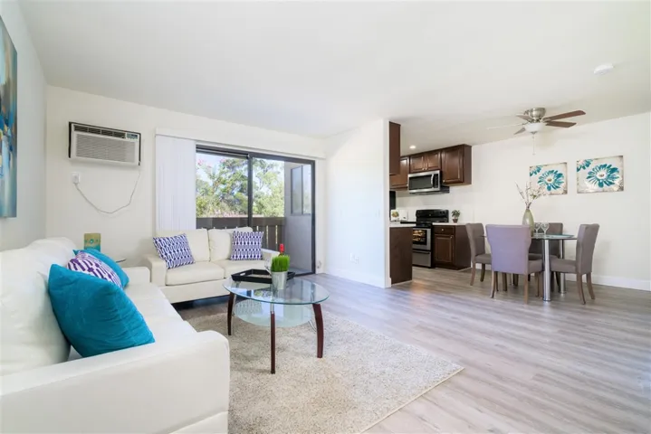 9849 Caminito Marlock 26, San Diego, California 92131