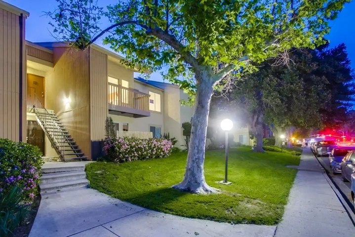 6006 Rancho Mission Road 298, San Diego, California 92108