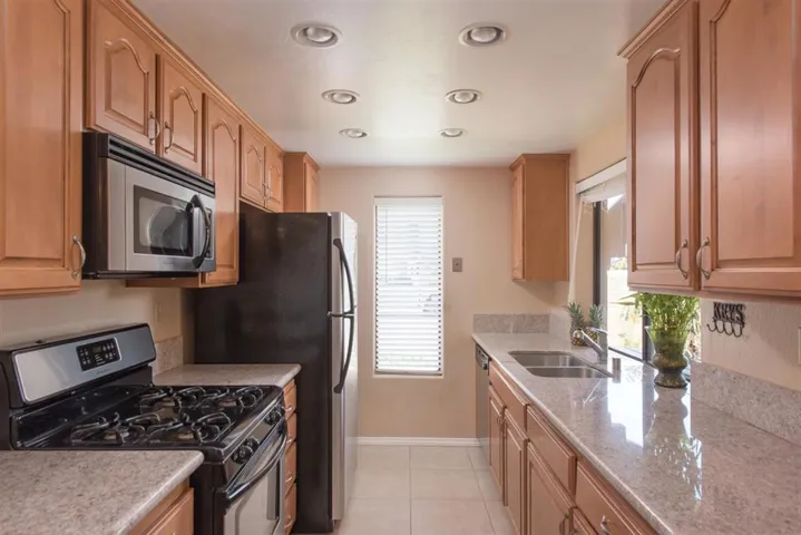 11150 Kelowna Road 67, San Diego, California 92126