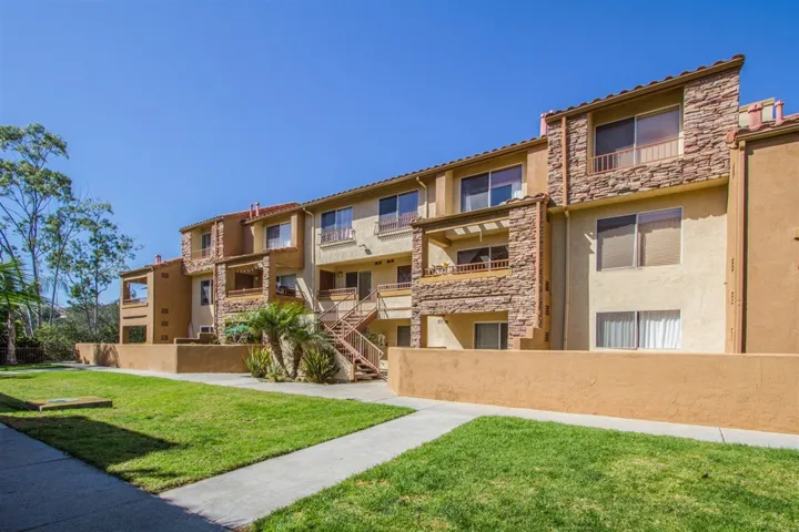 15363 Maturin 155, San Diego, California 92127