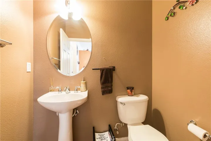 2247 Cordoban Lane, Santa Maria, California 93455