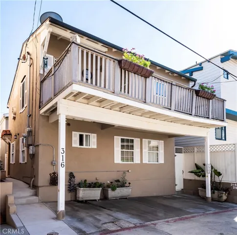 316 29th Court, Hermosa Beach, California 90254