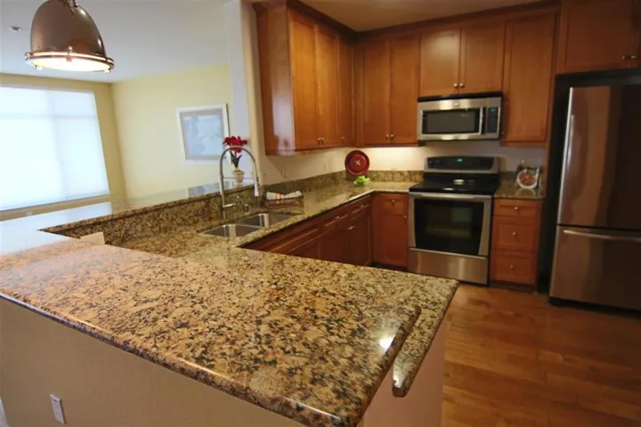 Loads of Counter Space