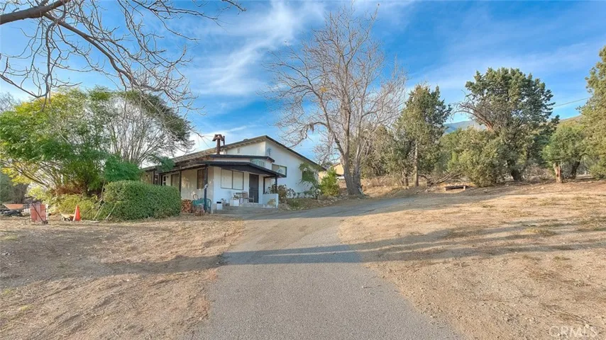 782 Woodlawn Avenue, Devore, California 92407