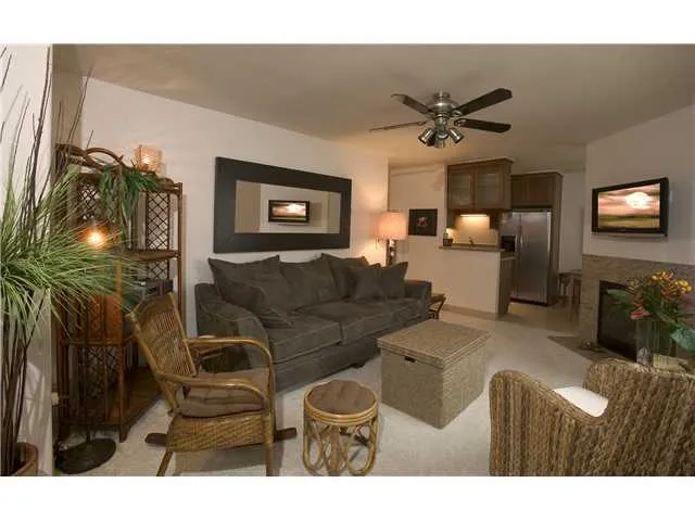 5059 Niagara Avenue 8, San Diego, California 92107