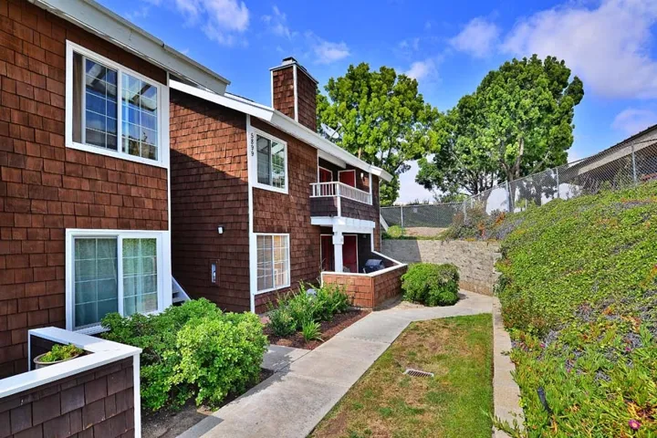 5899 Mount Alifan, San Diego, California 92111