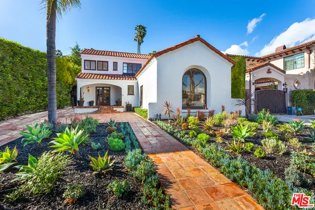 317 S Oakhurst Drive, Beverly Hills, California 90212