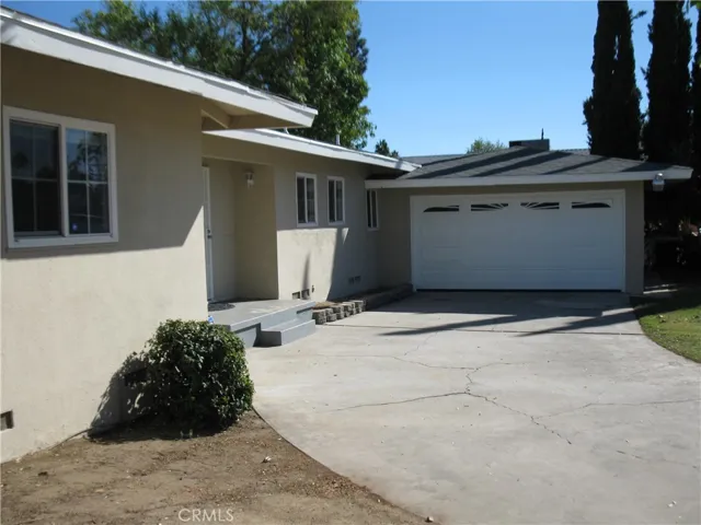 945 N Sycamore Avenue, Rialto, California 92376