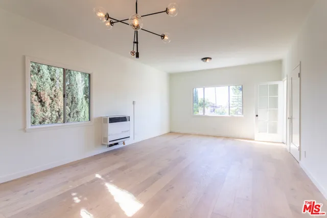 1222 N Hoover Street 1/2, Los Angeles, California 90029