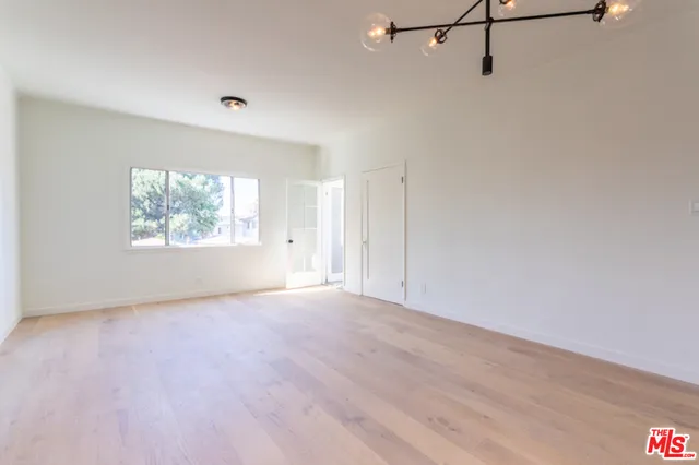 1222 N Hoover Street 1/2, Los Angeles, California 90029