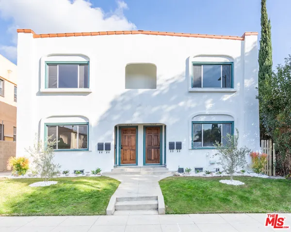 1222 N Hoover Street 1/2, Los Angeles, California 90029