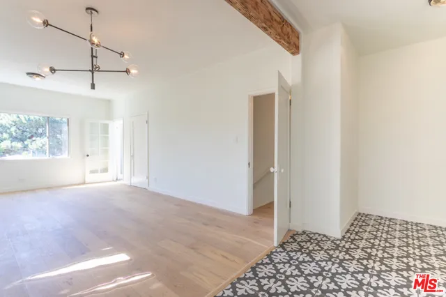 1222 N Hoover Street 1/2, Los Angeles, California 90029