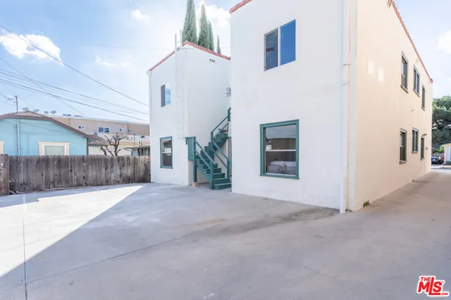 1222 N Hoover Street 1/2, Los Angeles, California 90029