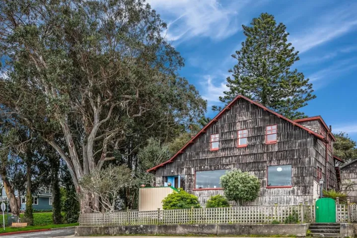 485 Ocean View Boulevard, Pacific Grove, California 93950