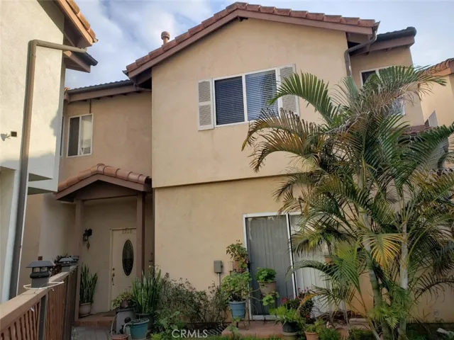 6926 Rita Avenue, Huntington Park, California 90255