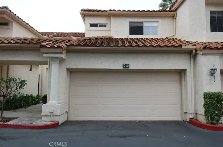 242 Via Presa, San Clemente, California 92672