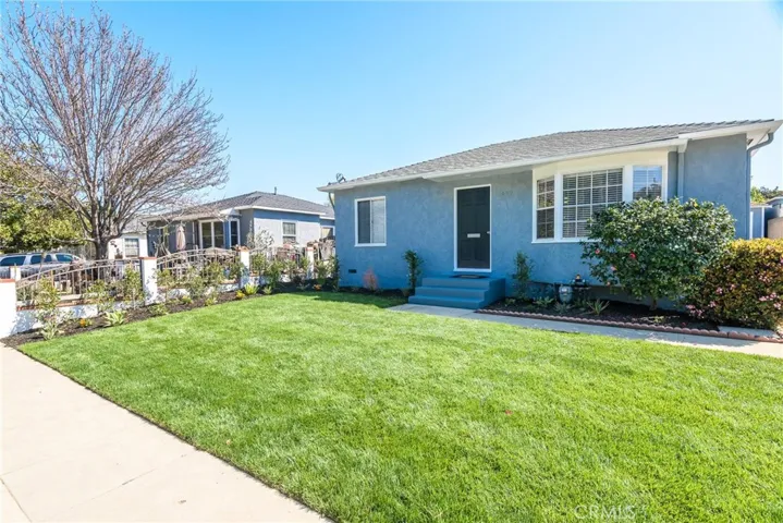 1449 W Summerland Avenue, San Pedro, California 90732