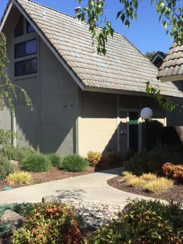 1994 Silverwood Avenue, Mountain View, California 94043