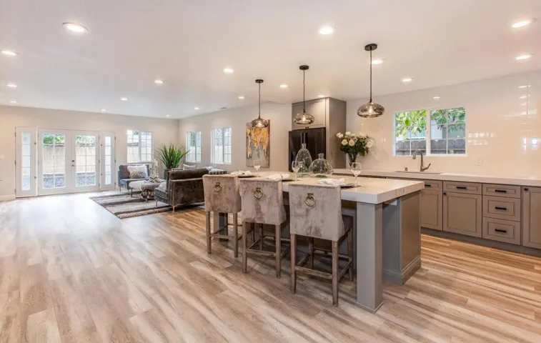 378 Curtner Avenue, Campbell, California 95008