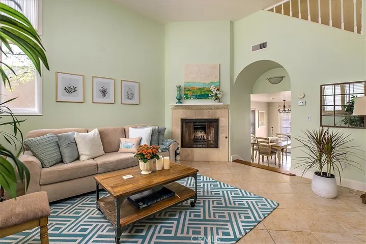1106 Oceanaire Drive 1, San Luis Obispo, California 93405