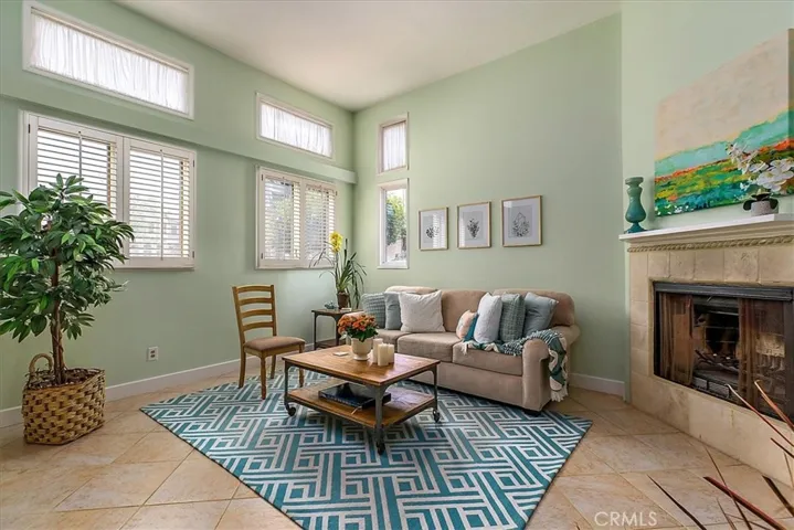 1106 Oceanaire Drive 1, San Luis Obispo, California 93405