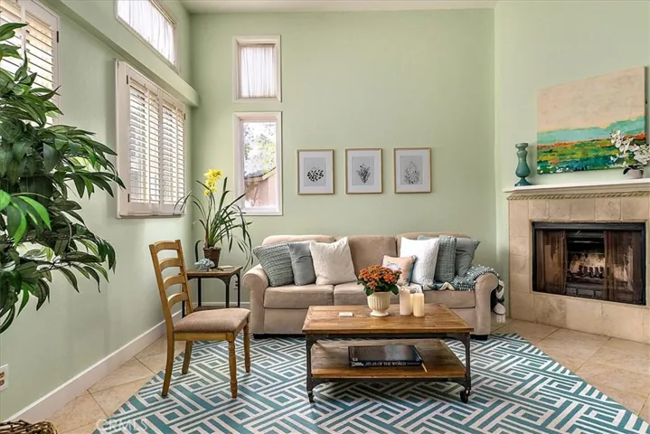 1106 Oceanaire Drive 1, San Luis Obispo, California 93405