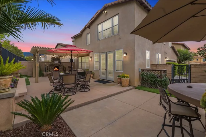 2882 Echo Springs Drive, Corona, California 92883