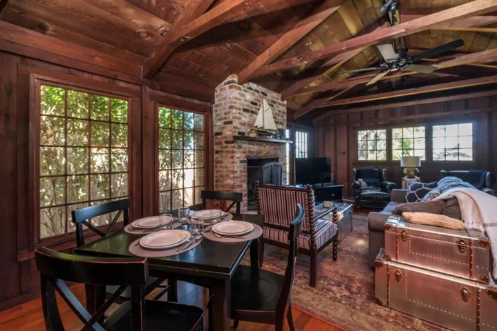 1034 Hillside Avenue, Pacific Grove, California 93950