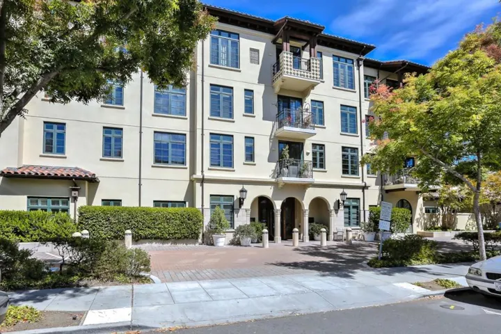 555 Byron Street 401, Palo Alto, California 94301