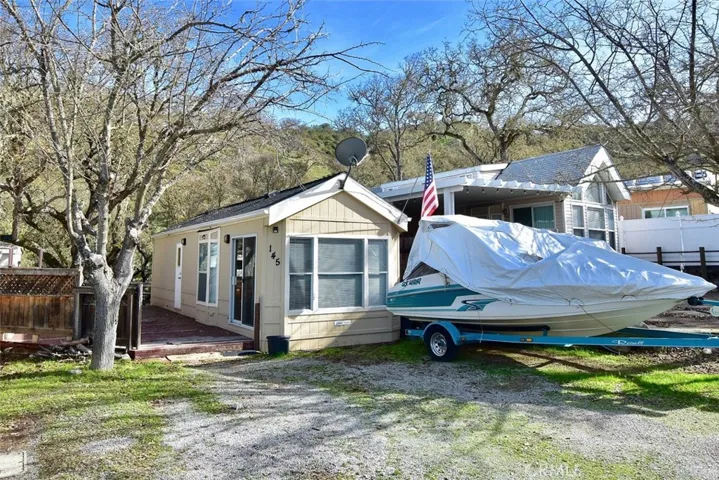 5255 Happy Hunting Circle, Paso Robles, California 93446