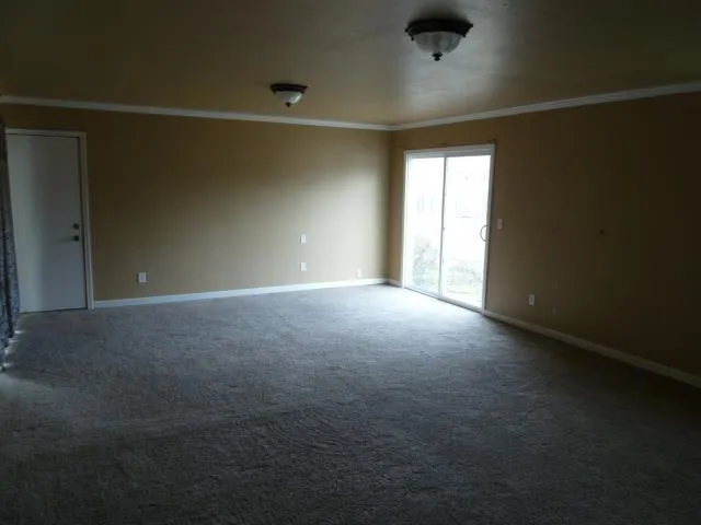 11840 Foothill Avenue, Gilroy, California 95020