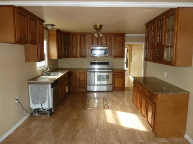 11840 Foothill Avenue, Gilroy, California 95020