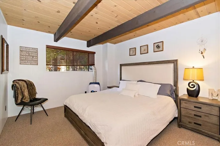 27544 Oakwood Drive, Lake Arrowhead, California 92352