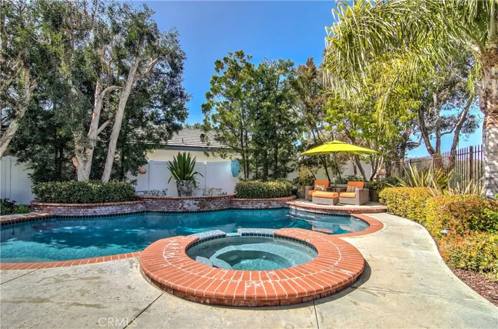 Anytime is SPAAAAAAH time...right? Perfect spot for star gazing...is oh so private too!