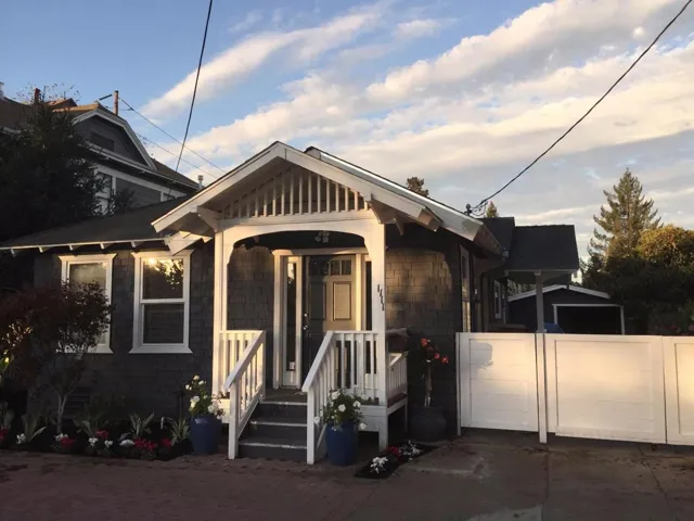 1111 Alma Street, Palo Alto, California 94301