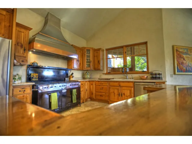 11709 Camino Escondido Road, Carmel Valley, California 93924