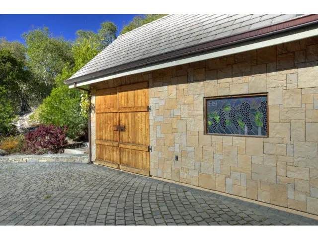 11709 Camino Escondido Road, Carmel Valley, California 93924