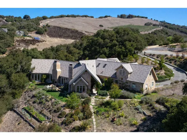 11709 Camino Escondido Road, Carmel Valley, California 93924