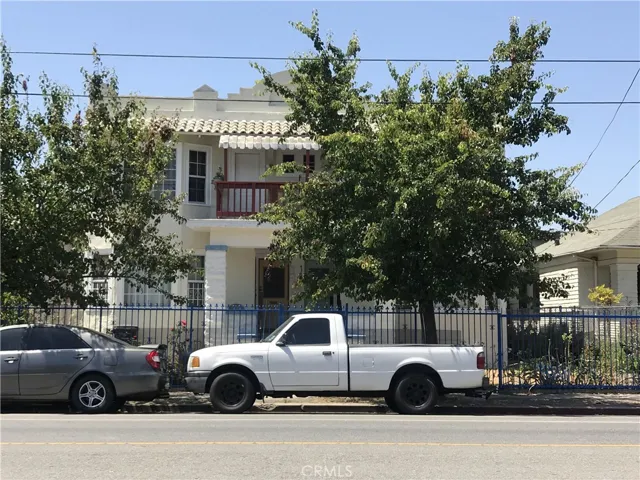 434 E Adams Boulevard, Los Angeles, California 90011