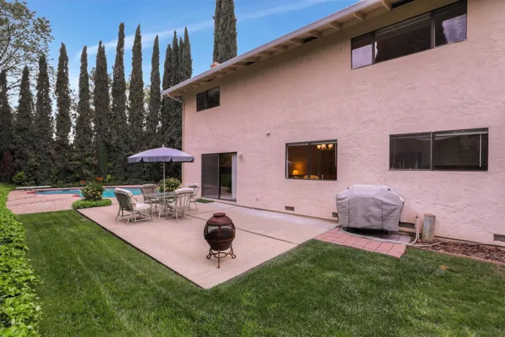 15695 La Mesa Court, Morgan Hill, California 95037