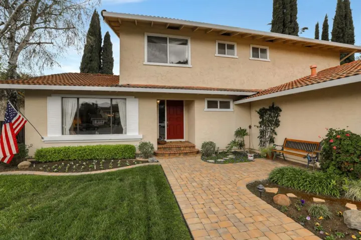 15695 La Mesa Court, Morgan Hill, California 95037