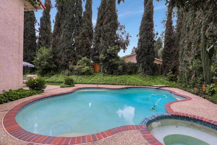 15695 La Mesa Court, Morgan Hill, California 95037