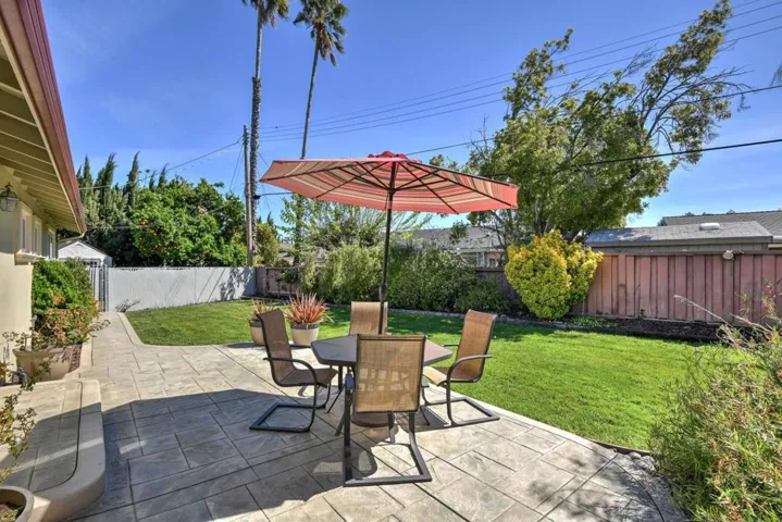 2374 Alberta Court, Santa Clara, California 95050
